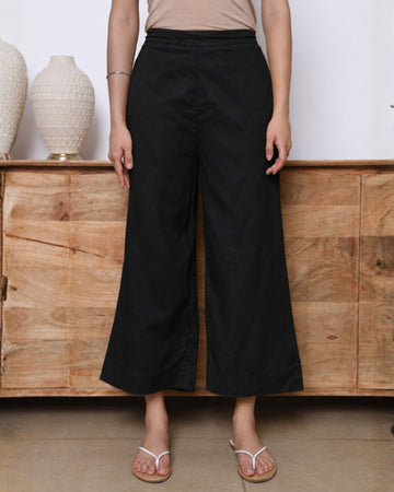 Front Row Pants in Ink Black