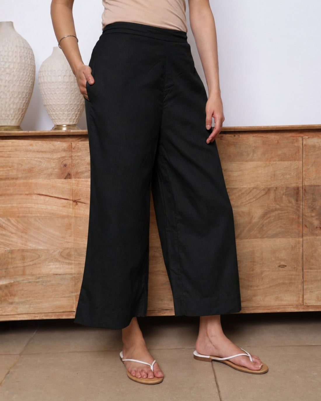Front Row Pants in Ink Black