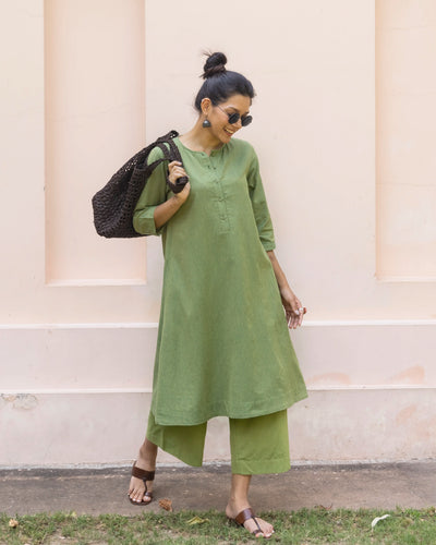 Paper Plane Kurta in Green