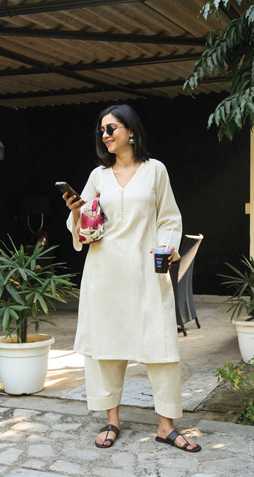 Lip Tint Co-ord Set in Off-White