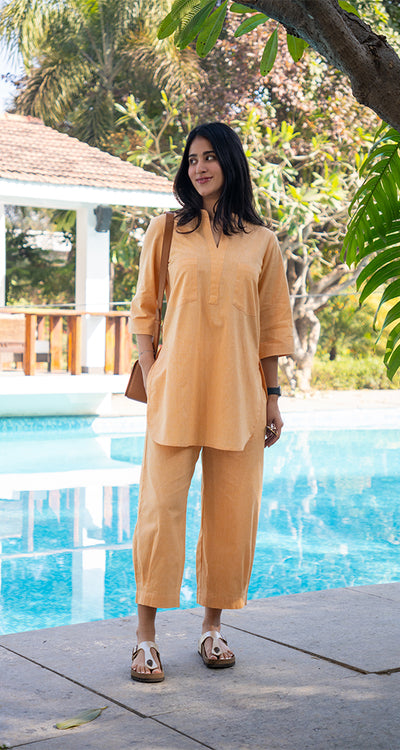 Silver Hoops Kurta in Peach