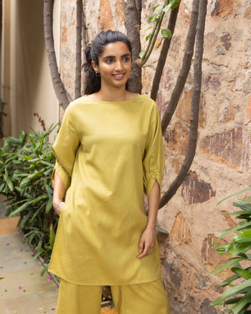 Front Row Kurta in Zesty Green