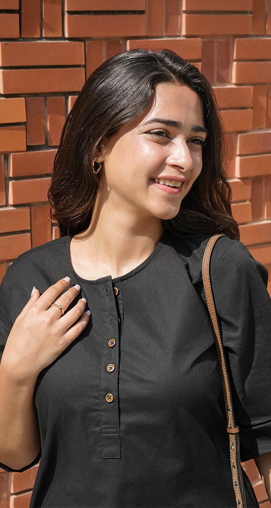 Iced Coffee Top in Black