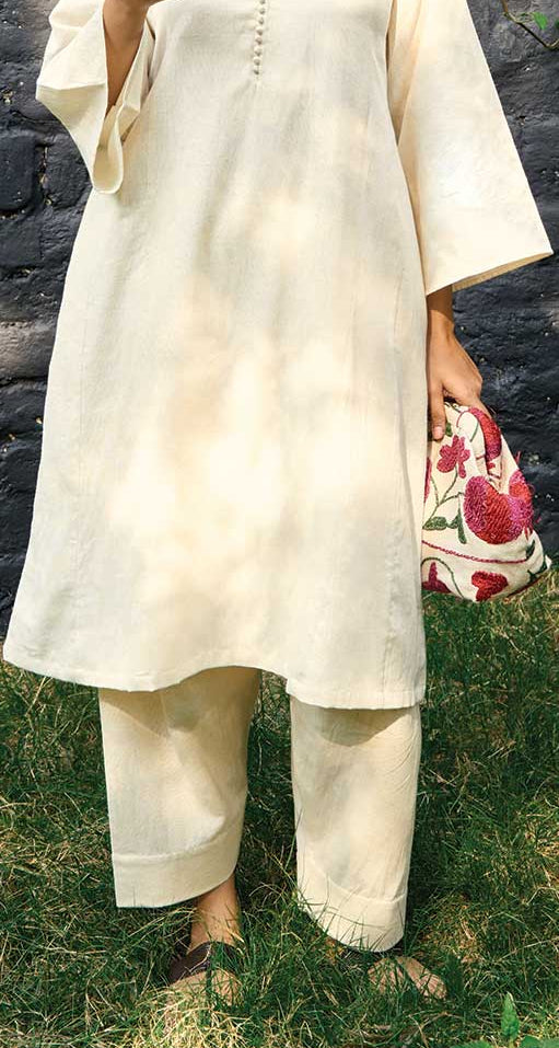 Lip Tint Pants in Off-White