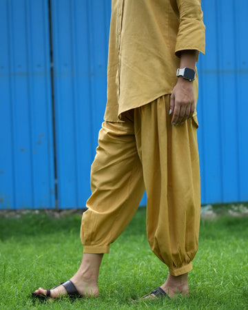 Slow Life Pants in Mustard