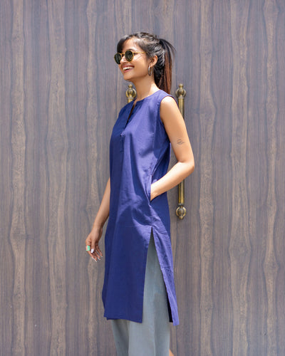 First Rain Kurta in Ink Blue
