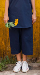 Beach Walk Pants in Navy