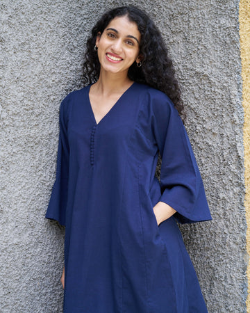 Lip Tint Kurta in Navy