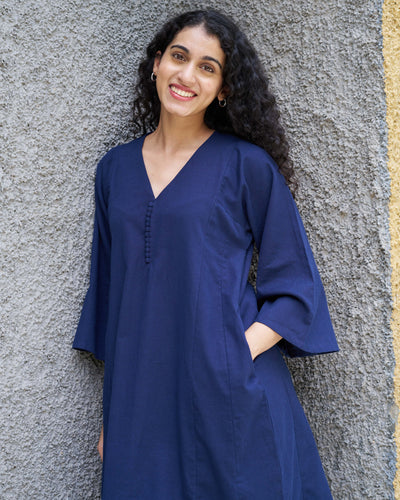 Lip Tint Kurta in Navy