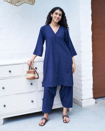Lip Tint Kurta in Navy