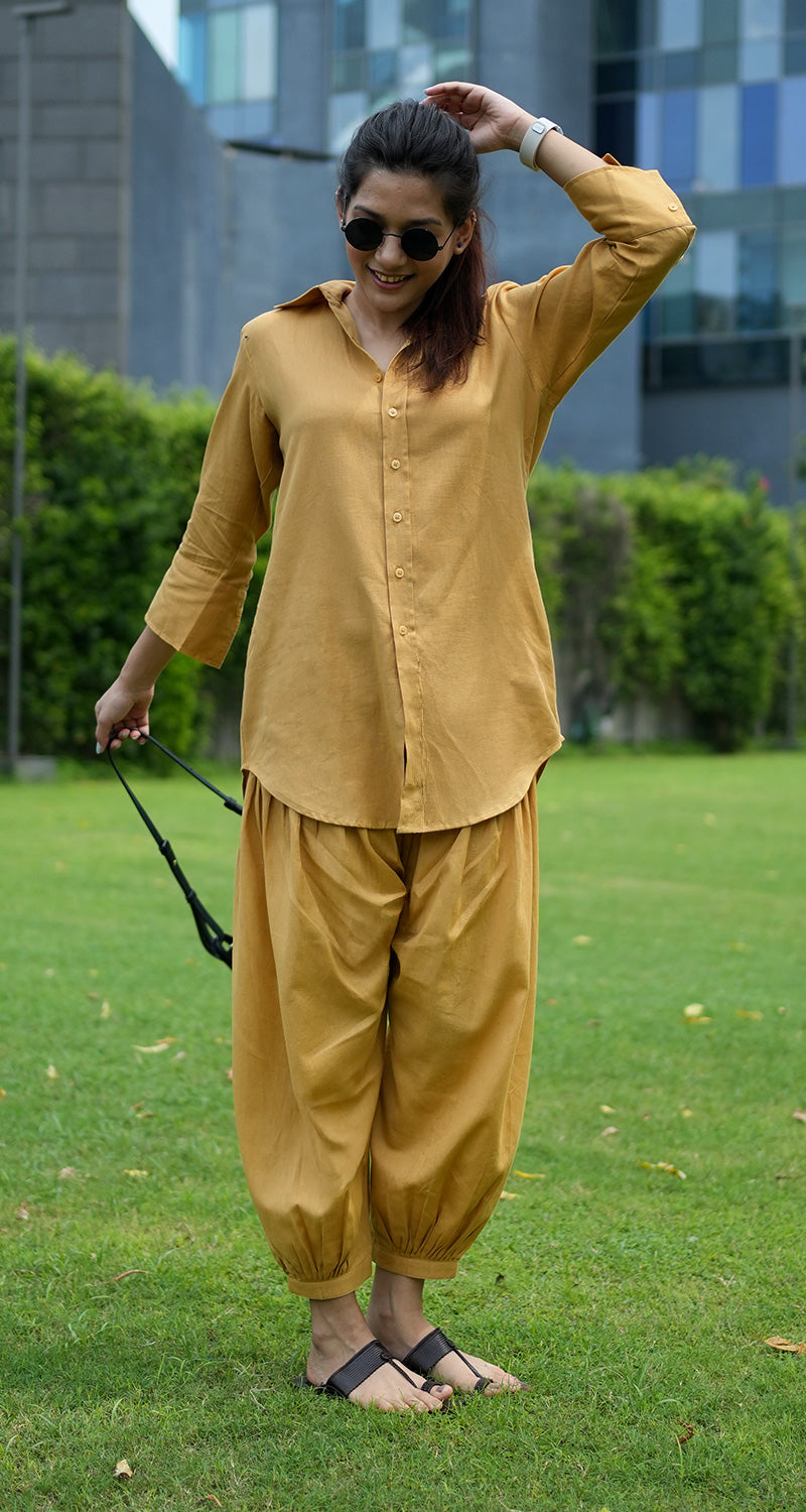 Slow Life Shirt in Mustard