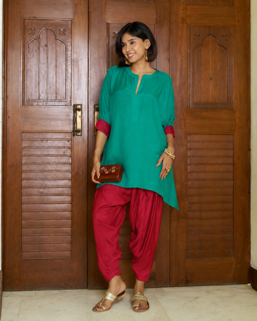 Lifafa Set in Emerald Green & Ruby Red
