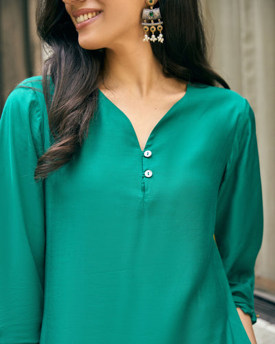Lifafa Long Kurta Set in Emerald Green