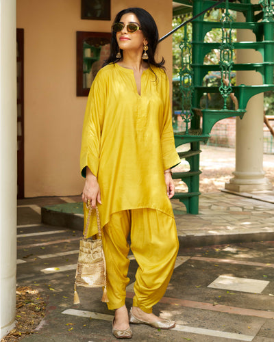 Lifafa Kurta in Mustard